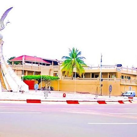 Hotel Saint Thomas Lome Luaran gambar
