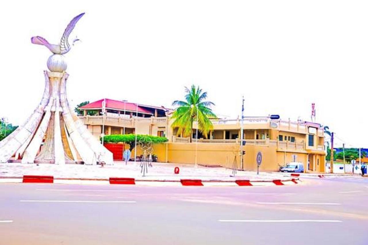 Hotel Saint Thomas Lome Luaran gambar